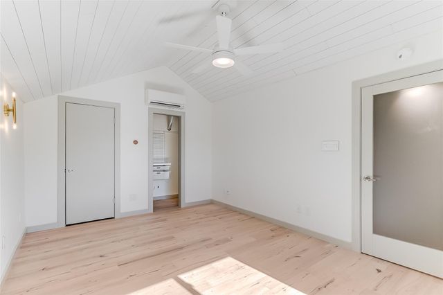 10101 E Rutland VLG, Austin, TX 78758