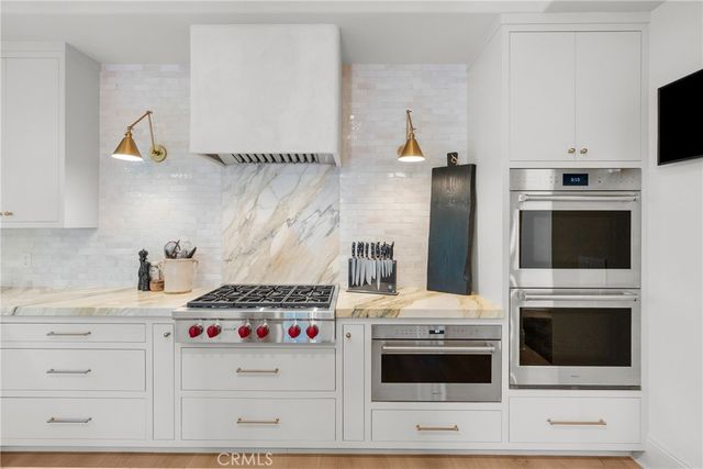 23477 Park Colombo, Calabasas, CA 91302