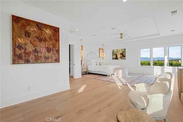 23477 Park Colombo, Calabasas, CA 91302