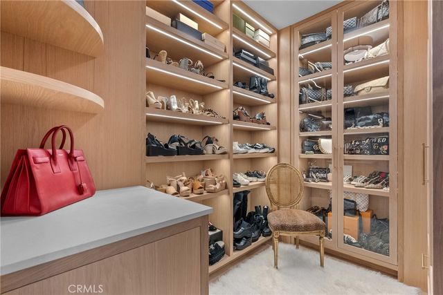 23477 Park Colombo, Calabasas, CA 91302