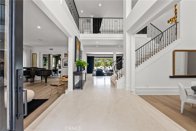 23477 Park Colombo, Calabasas, CA 91302