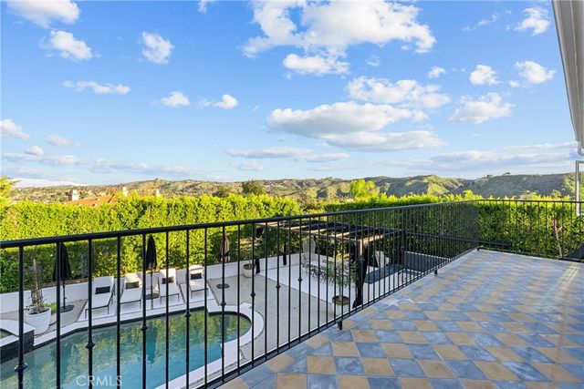 23477 Park Colombo, Calabasas, CA 91302