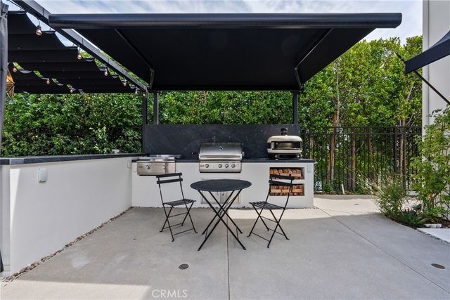 23477 Park Colombo, Calabasas, CA 91302