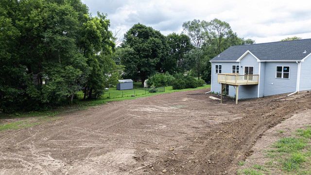 297 Teri Lee Lane, Orfordville, WI 53576