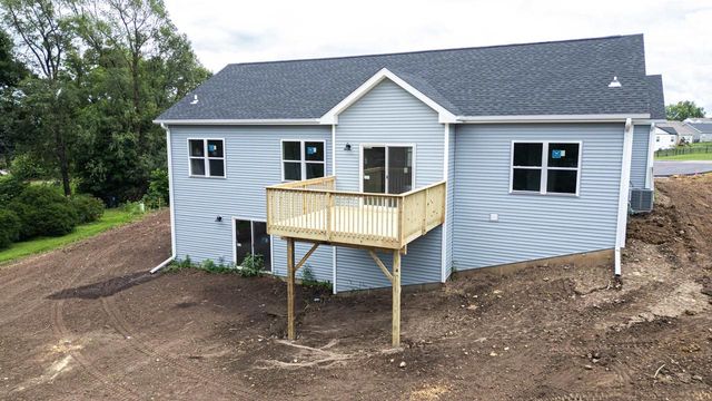 297 Teri Lee Lane, Orfordville, WI 53576