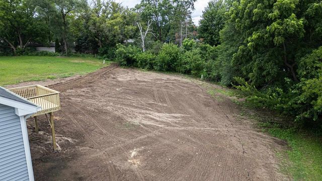 297 Teri Lee Lane, Orfordville, WI 53576