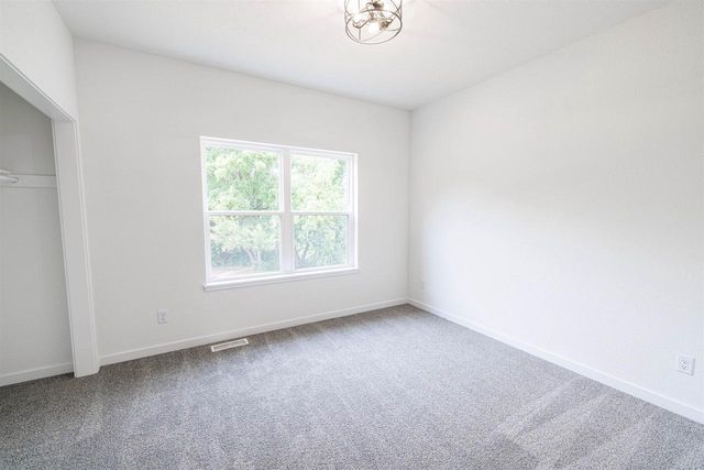 297 Teri Lee Lane, Orfordville, WI 53576