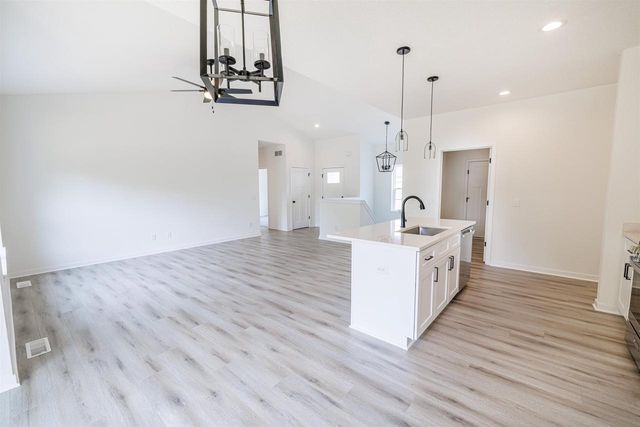 297 Teri Lee Lane, Orfordville, WI 53576