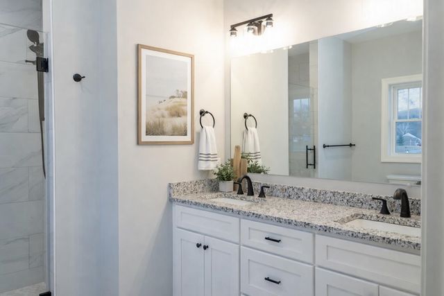 919 CLICKS LN, New Market, VA 22844