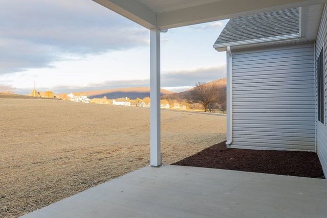 919 CLICKS LN, New Market, VA 22844