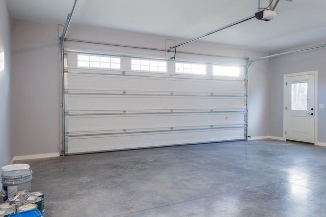 919 CLICKS LN, New Market, VA 22844