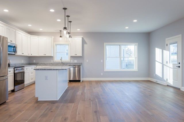 919 CLICKS LN, New Market, VA 22844