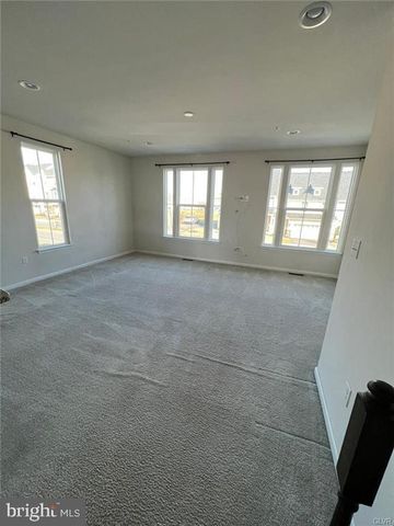 2191 COOK DR, Easton, PA 18045