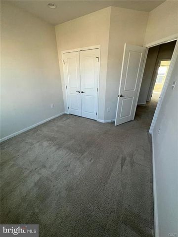 2191 COOK DR, Easton, PA 18045