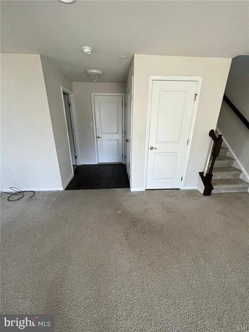 2191 COOK DR, Easton, PA 18045