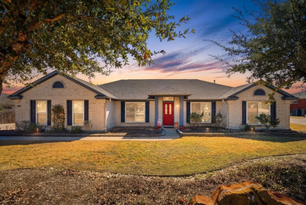 3611 Winding WAY, Round Rock, TX 78664