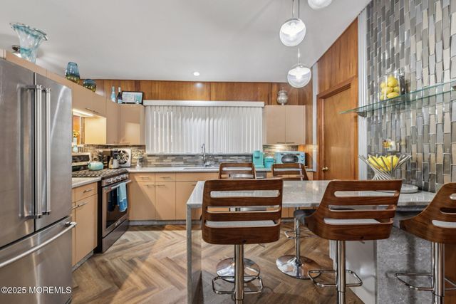 6 Sturm Lane, Jackson, NJ 08527