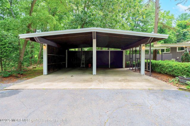 6 Sturm Lane, Jackson, NJ 08527