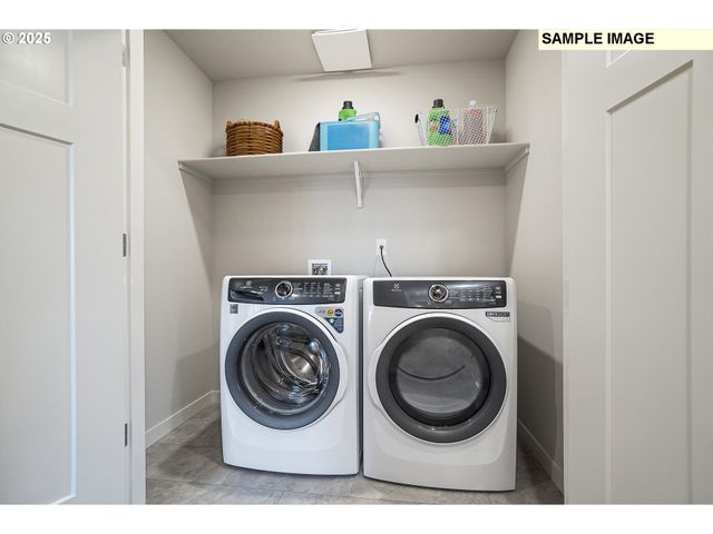 12176 Sw CHAMPLIN Ln, Beaverton, OR 97007
