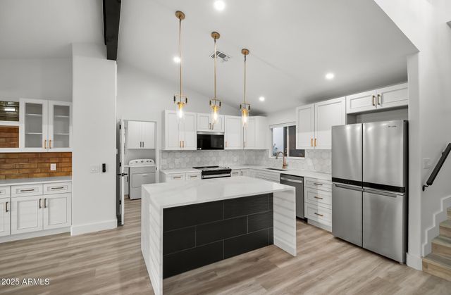 13428 N 16TH Place, Phoenix, AZ 85022