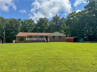 10200 Graves Rd, South Chesterfield, VA 23803