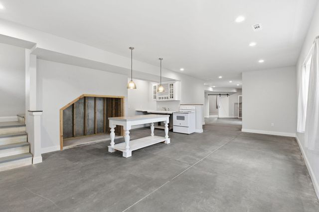 368 Regal Hghts Lane, Galena, MO 65656