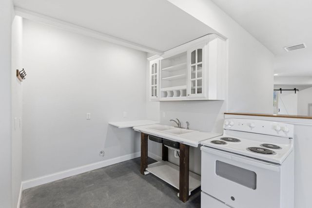 368 Regal Hghts Lane, Galena, MO 65656