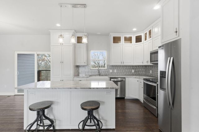 368 Regal Hghts Lane, Galena, MO 65656