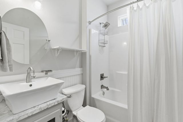 368 Regal Hghts Lane, Galena, MO 65656