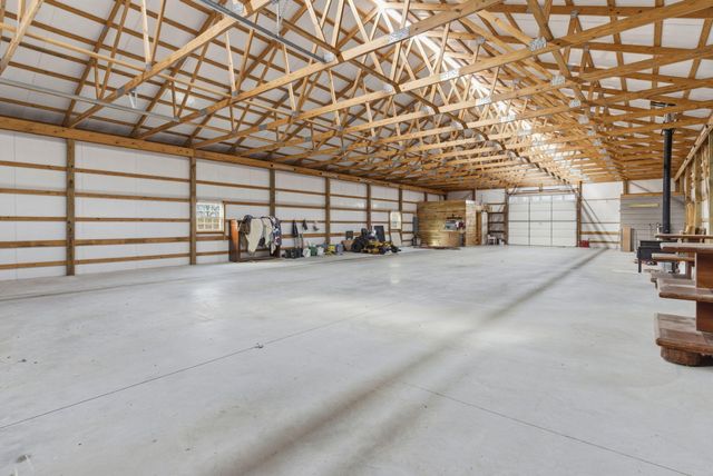 368 Regal Hghts Lane, Galena, MO 65656