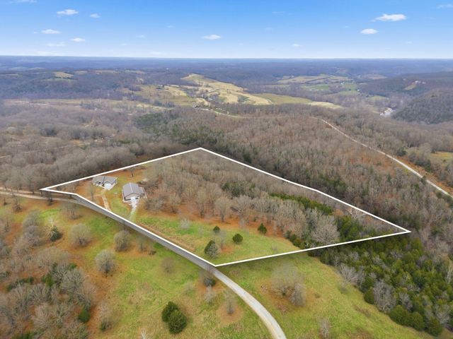 368 Regal Hghts Lane, Galena, MO 65656