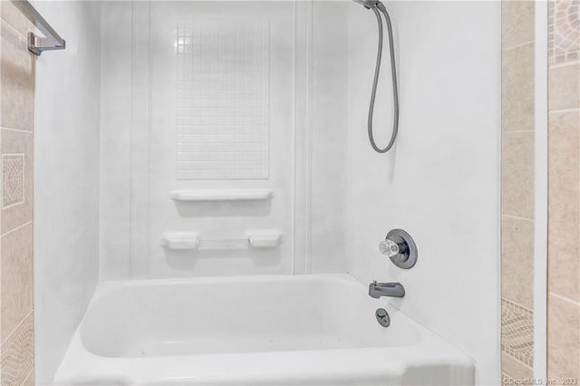 156 New Haven Avenue, Derby, CT 06418