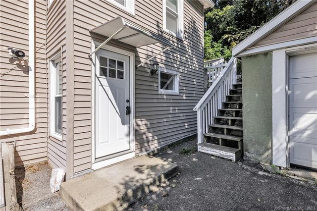 156 New Haven Avenue, Derby, CT 06418