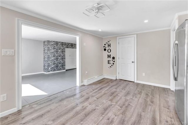 156 New Haven Avenue, Derby, CT 06418