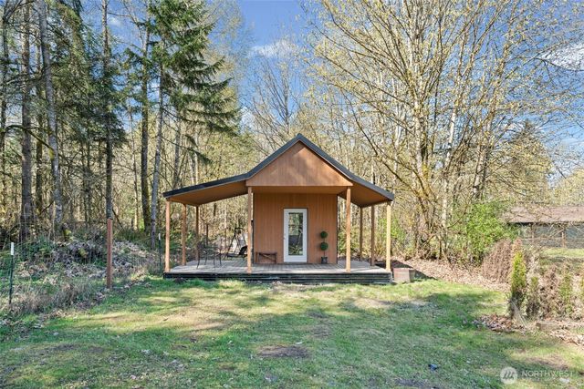 29512 28th Avenue E, Roy, WA 98580