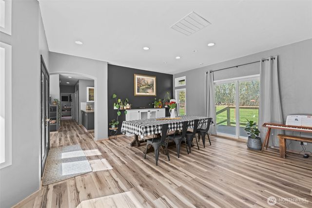 29512 28th Avenue E, Roy, WA 98580