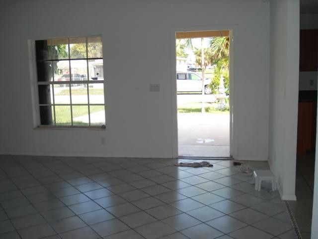 1880 NW 8th Street, Pompano Beach, FL 33069