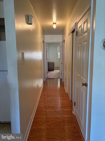 1906 NESTER ST, Philadelphia, PA 19115
