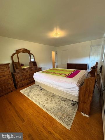 1906 NESTER ST, Philadelphia, PA 19115