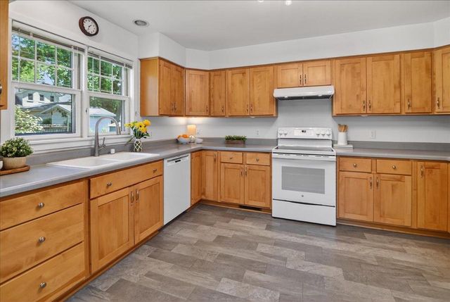 501 Clifden Drive, Madison, WI 53711