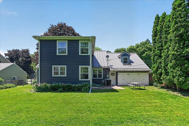 501 Clifden Drive, Madison, WI 53711