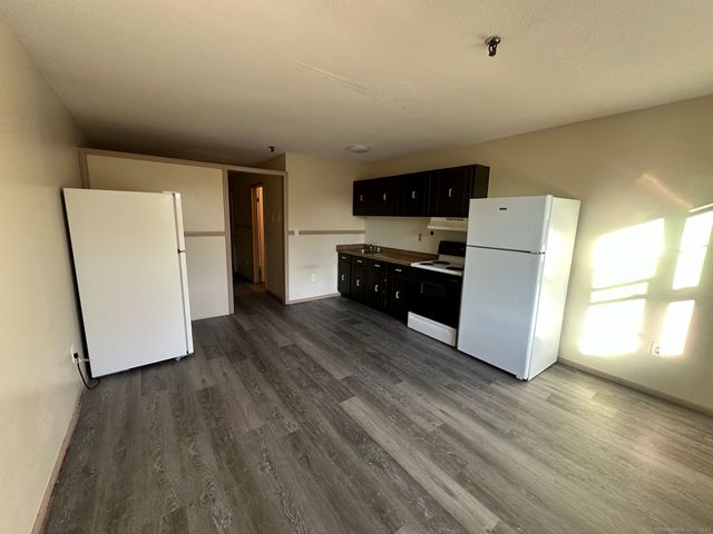 1660 East Main Street 1B, Waterbury, CT 06705