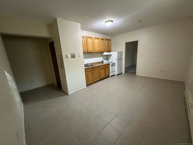 1660 East Main Street 1B, Waterbury, CT 06705