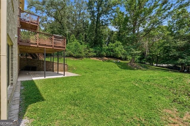 2715 Henderson Road, Tucker, GA 30084