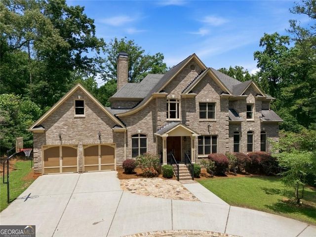 2715 Henderson Road, Tucker, GA 30084