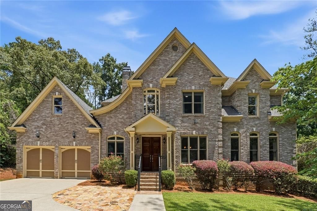 2715 Henderson Road, Tucker, GA 30084