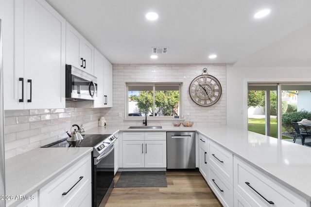 4932 E EVANS Drive, Scottsdale, AZ 85254