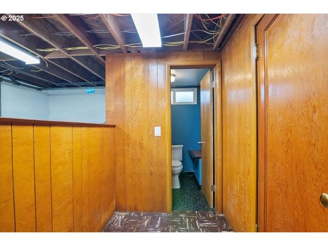 1725 24TH St, Salem, OR 97301