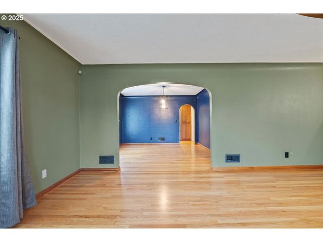 1725 24TH St, Salem, OR 97301