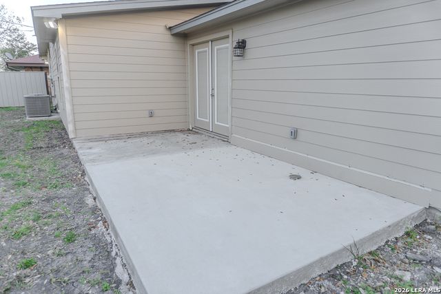 4719 Old Coach, San Antonio, TX 78220